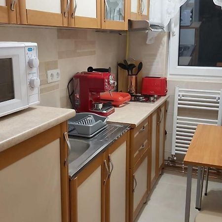 Апартаменти Relax Apartament Сату-Маре Екстер'єр фото